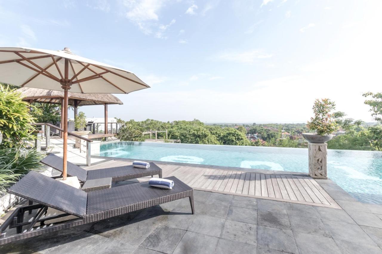Villa Hening Jimbaran Exteriér fotografie